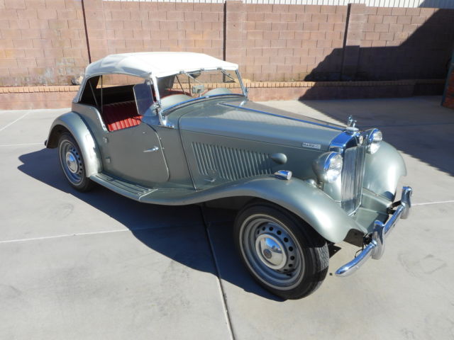 1953 MG T-Series 2 Door