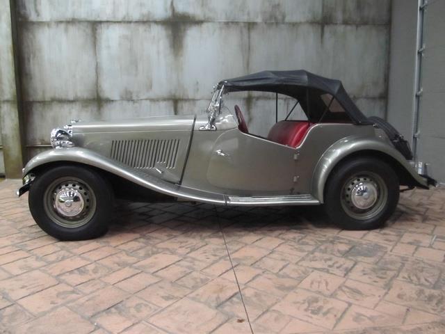 1953 MG TD ROADSTER -- - photo 10