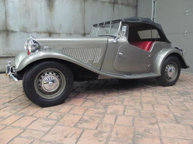 1953 MG TD ROADSTER -- - photo 8
