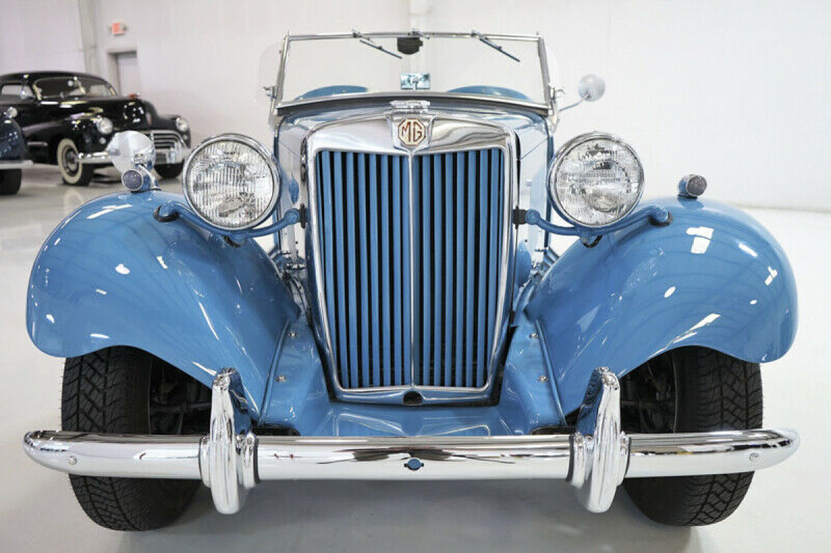 1953 MG TD Roadster - photo 2