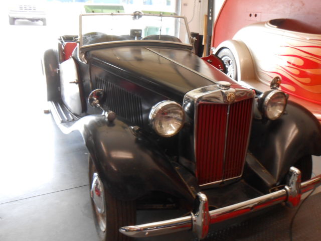 1953 MG TD ,SURVIVOIR ,STORED 45 YEARS ! NO RUST ,SOLID STRAIGHT CAR LOW RES 1953 MG T-Series