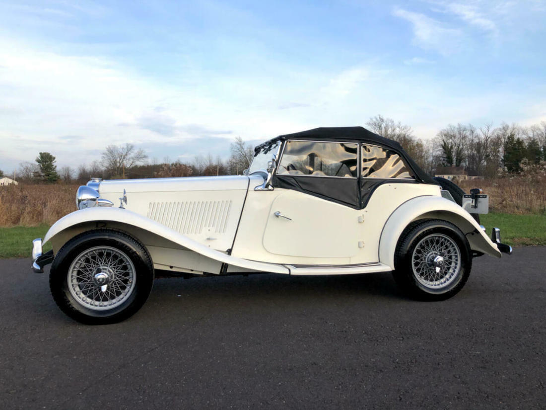 1953 MG T-Series Roadster - photo 3