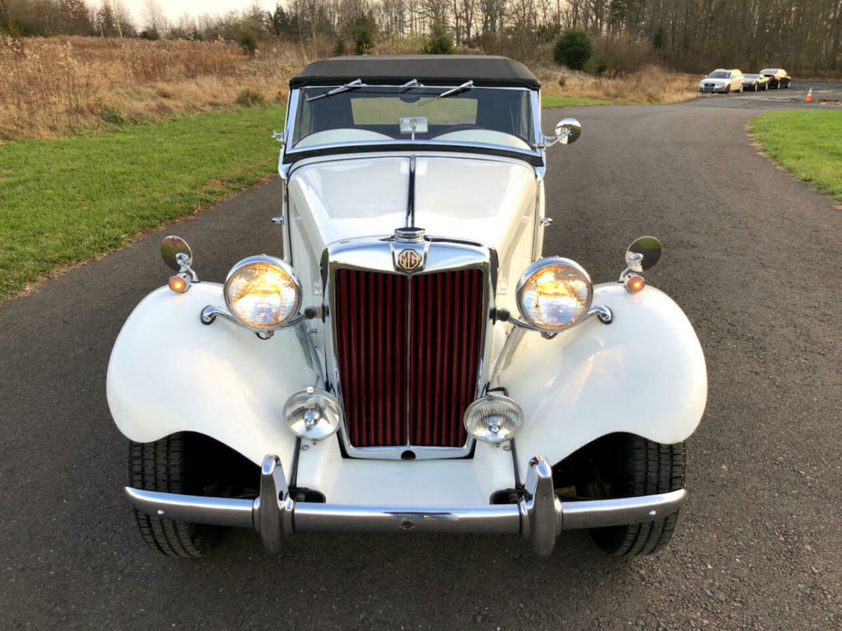 1953 MG T-Series Roadster - photo 4