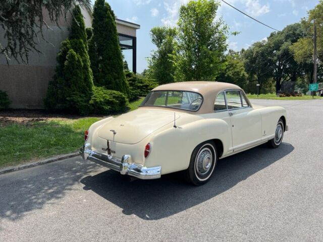 1953 Nash Healey Le Mans Coupe - photo 5