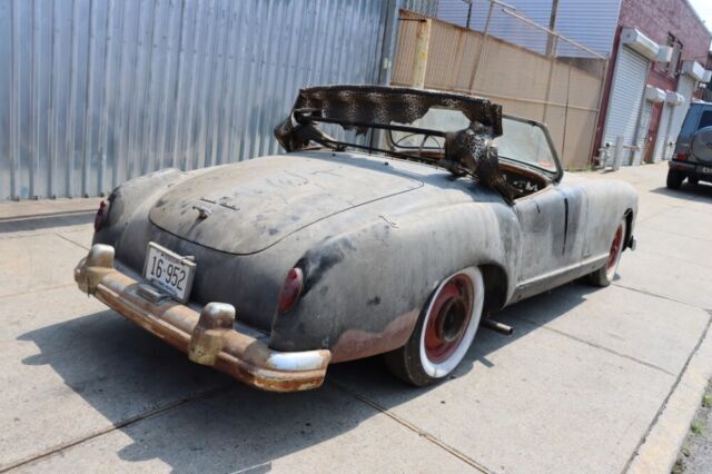 1953 Nash Healey Roadster - photo 2