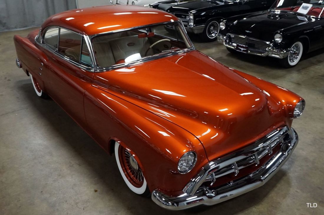 1953 Oldsmobile 88 Custom - photo 2