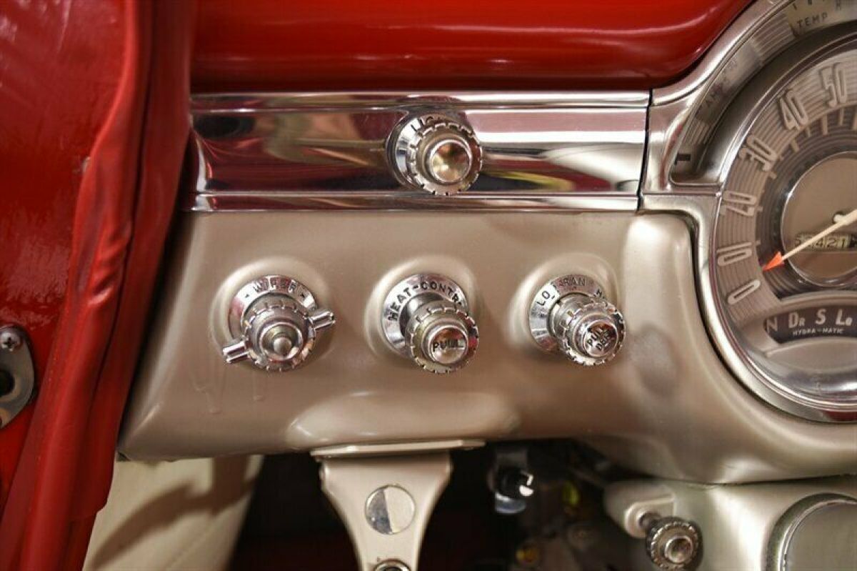 1953 Oldsmobile Eighty-Eight Super Holiday Coupe - photo 11