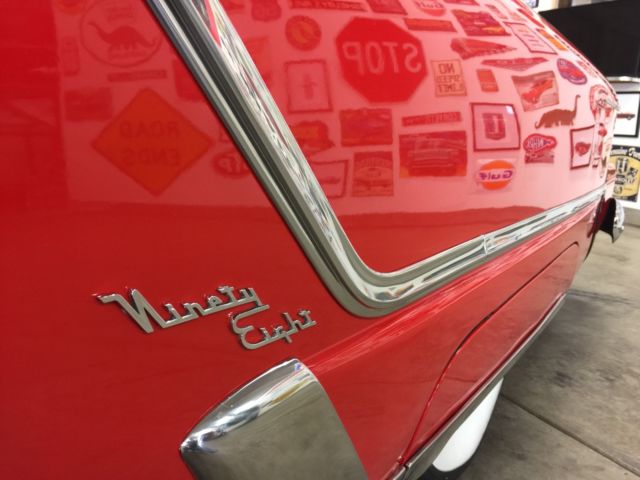 1953 Oldsmobile Ninety-Eight Holiday Coupe - photo 5