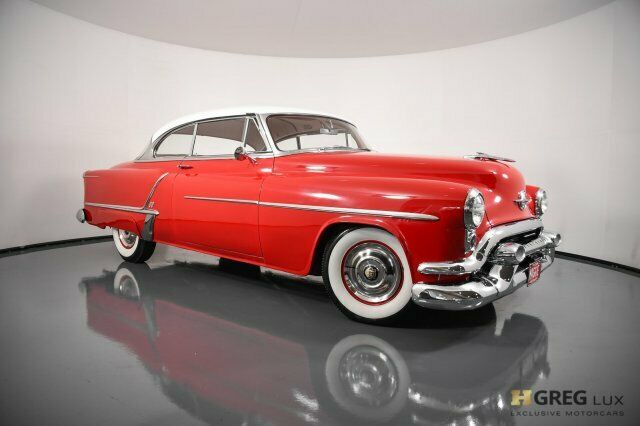 1953 Oldsmobile Super Eighty-Eight Holiday Coupe Coupe Ageta Red/Polar White 1953 Oldsmobile Super Eighty-Eight Holiday Coupe