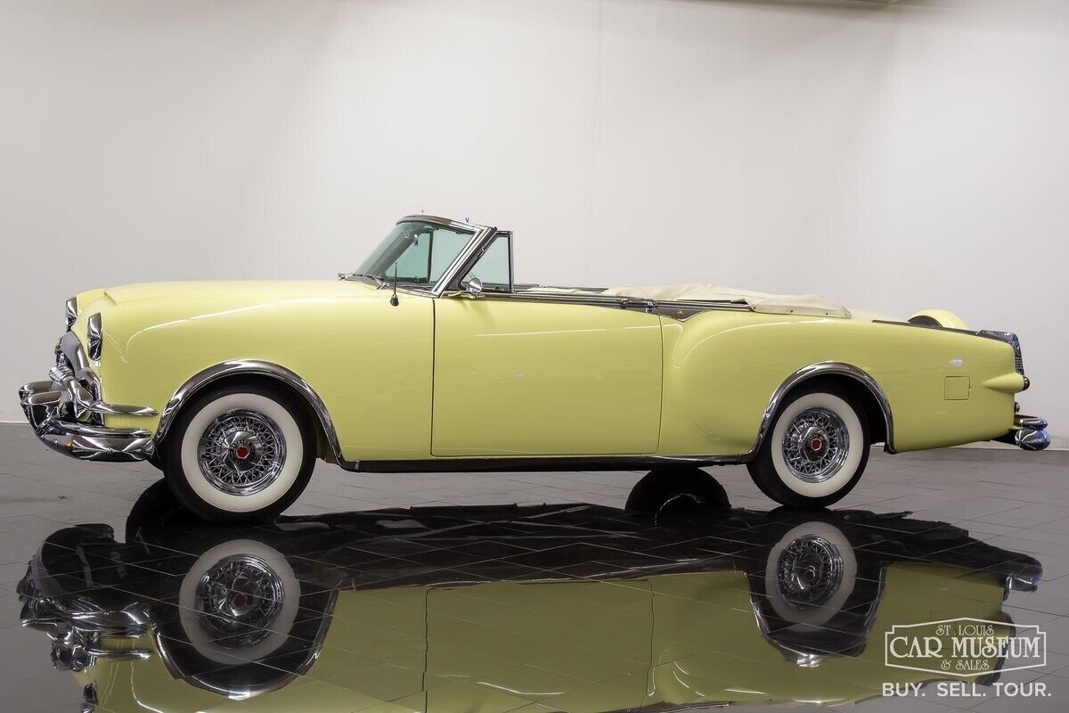 1953 Packard Caribbean - photo 2