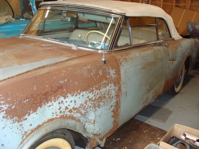 1953 Packard Caribbean Convertible - photo 13
