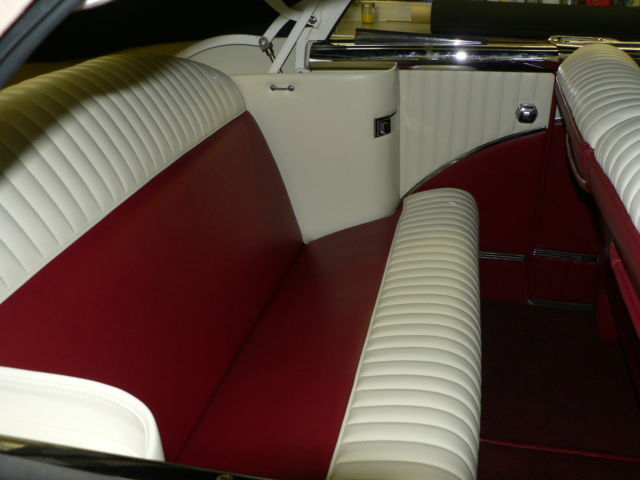 1953 Packard Caribbean Full leather interior - photo 5
