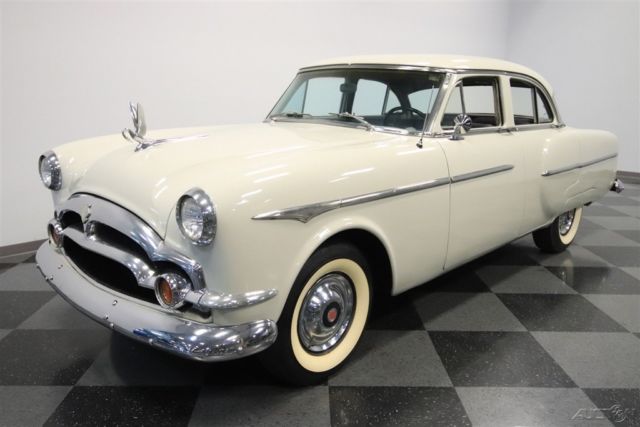 1953 Packard Clipper Touring Sedan - photo 5