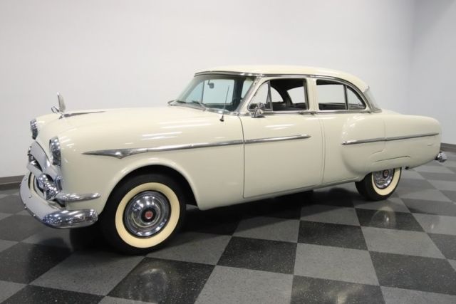 1953 Packard Clipper Touring Sedan - photo 7
