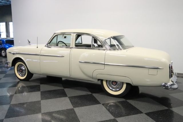 1953 Packard Clipper Touring Sedan - photo 9