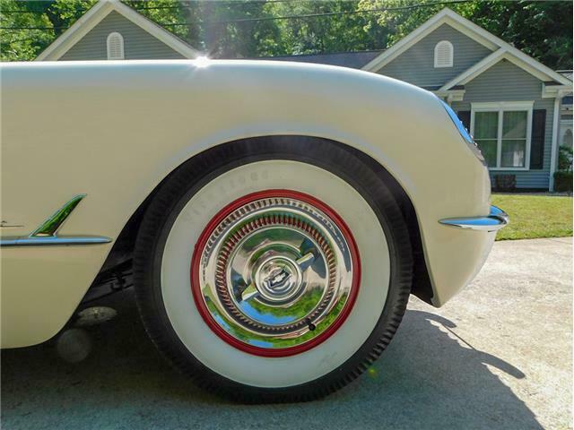 1953 Chevrolet Corvette Convertible - photo 7