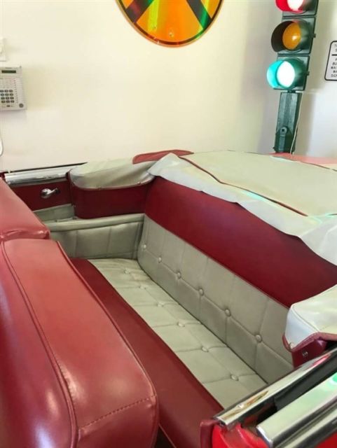 1953 Pontiac Chieftain Convertible - photo 7