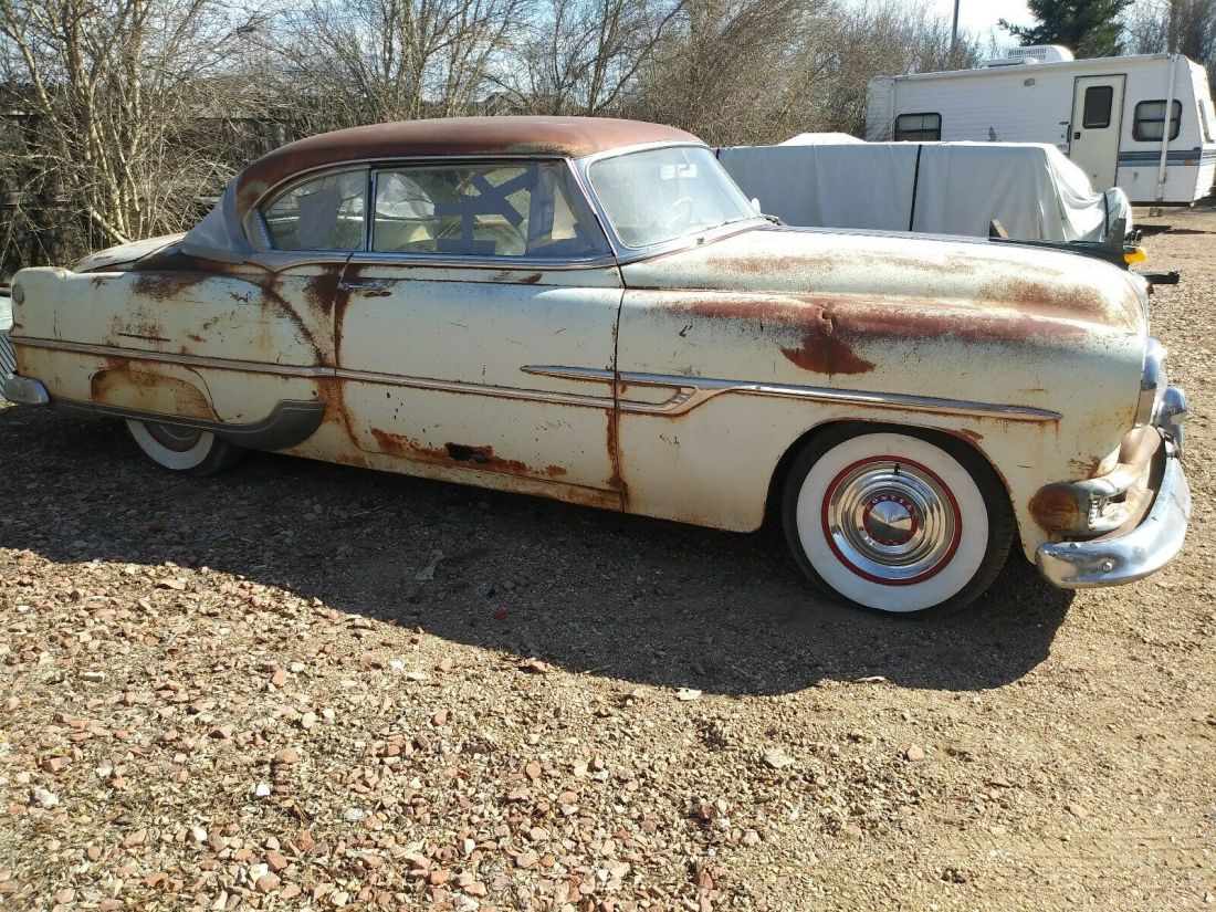 1953 Pontiac Chieftain 2 dr coupe