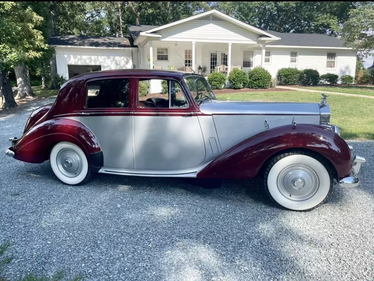 1953 Rolls-Royce Dawn Red 1953 Rolls-Royce Dawn
