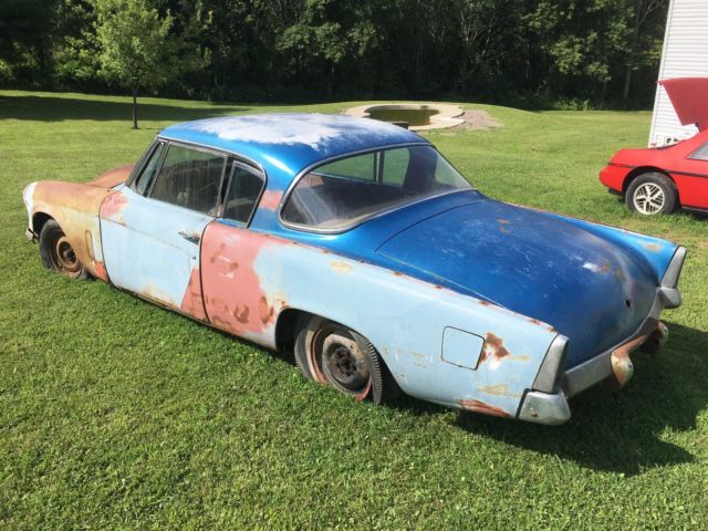 1953 Studebaker Commander Starliner - photo 2