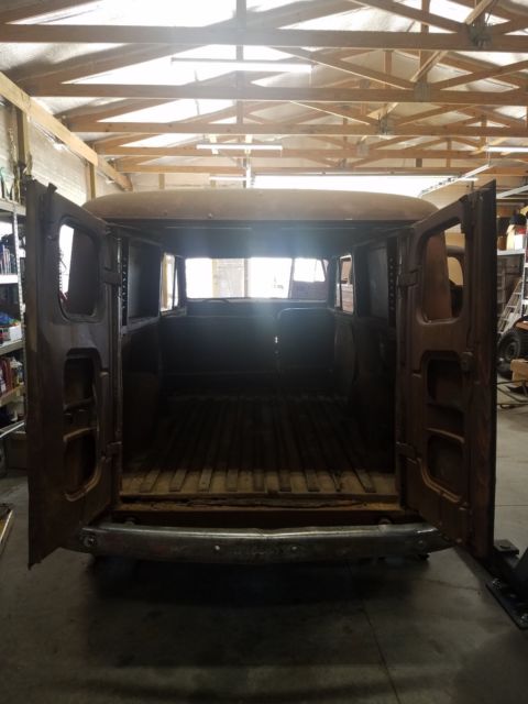 1953 Willys Station Sedan - photo 4