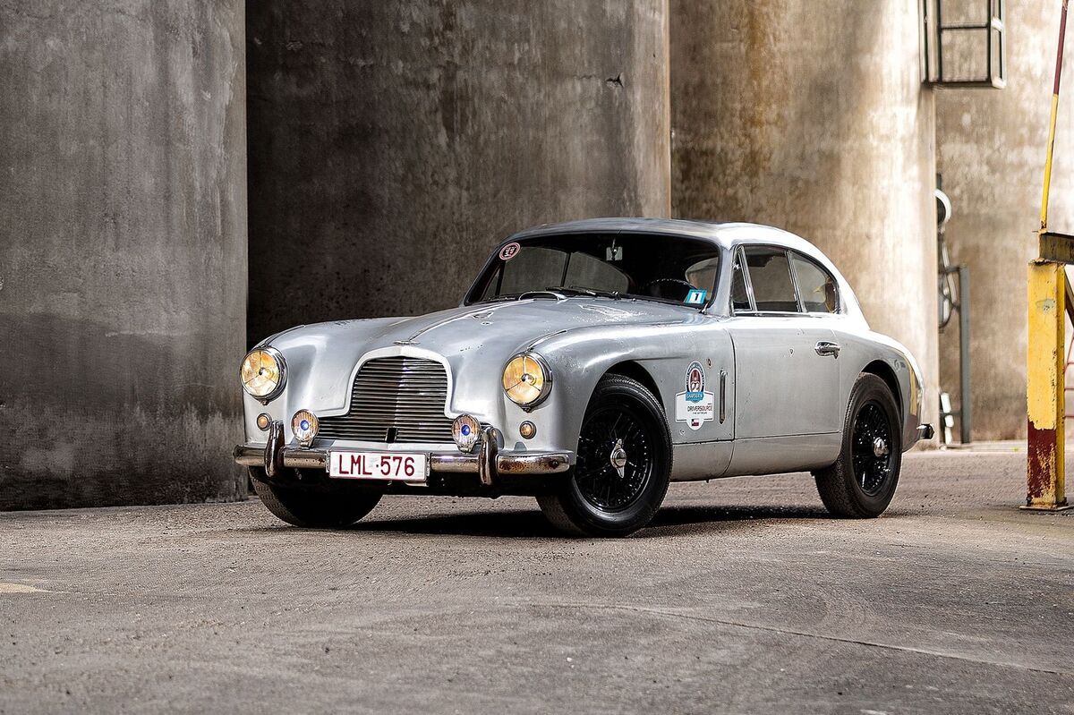 1954 Aston Martin DB 2/4 - photo 2