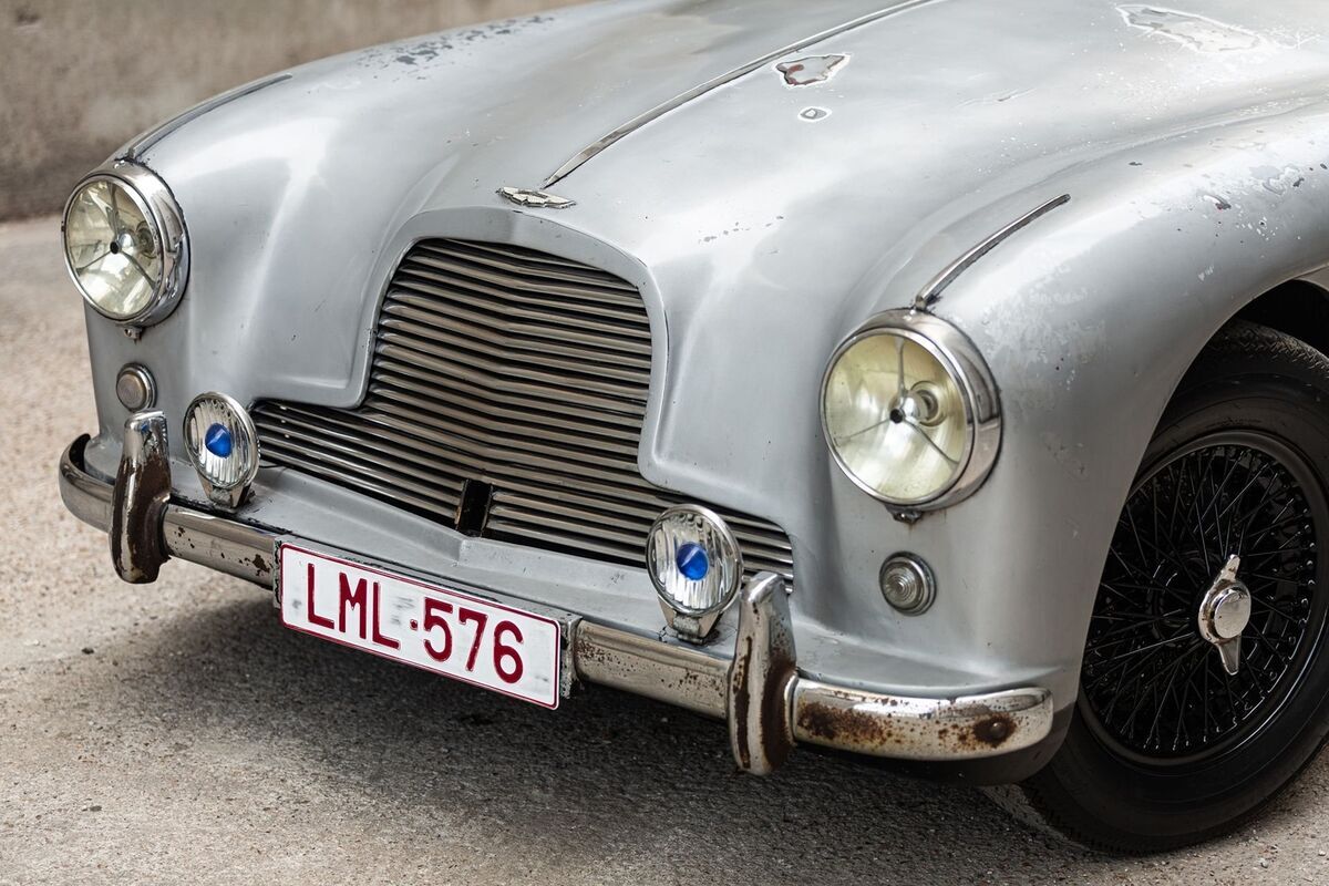 1954 Aston Martin DB 2/4 - photo 9