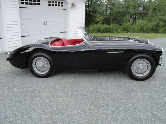 1954 Austin Healey 100 - photo 10