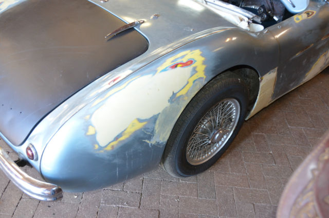 1954 Austin Healey 100 - photo 11