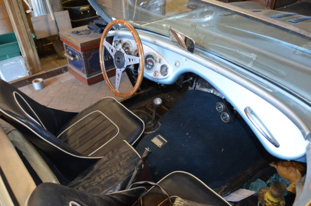 1954 Austin Healey 100 - photo 13
