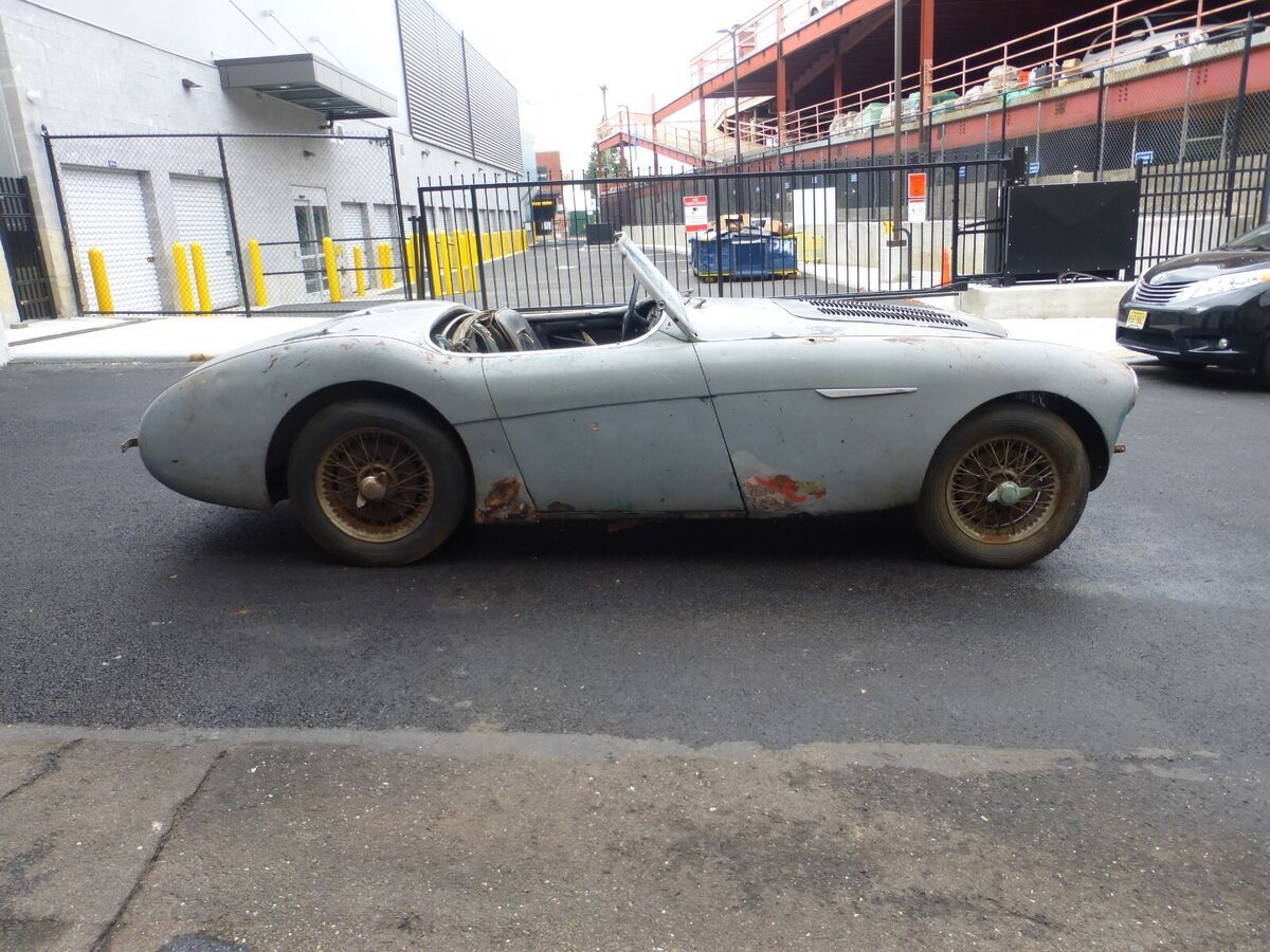 1954 Austin Healey 100-4 BN1 with 4 Speed and 2 Tops - photo 4