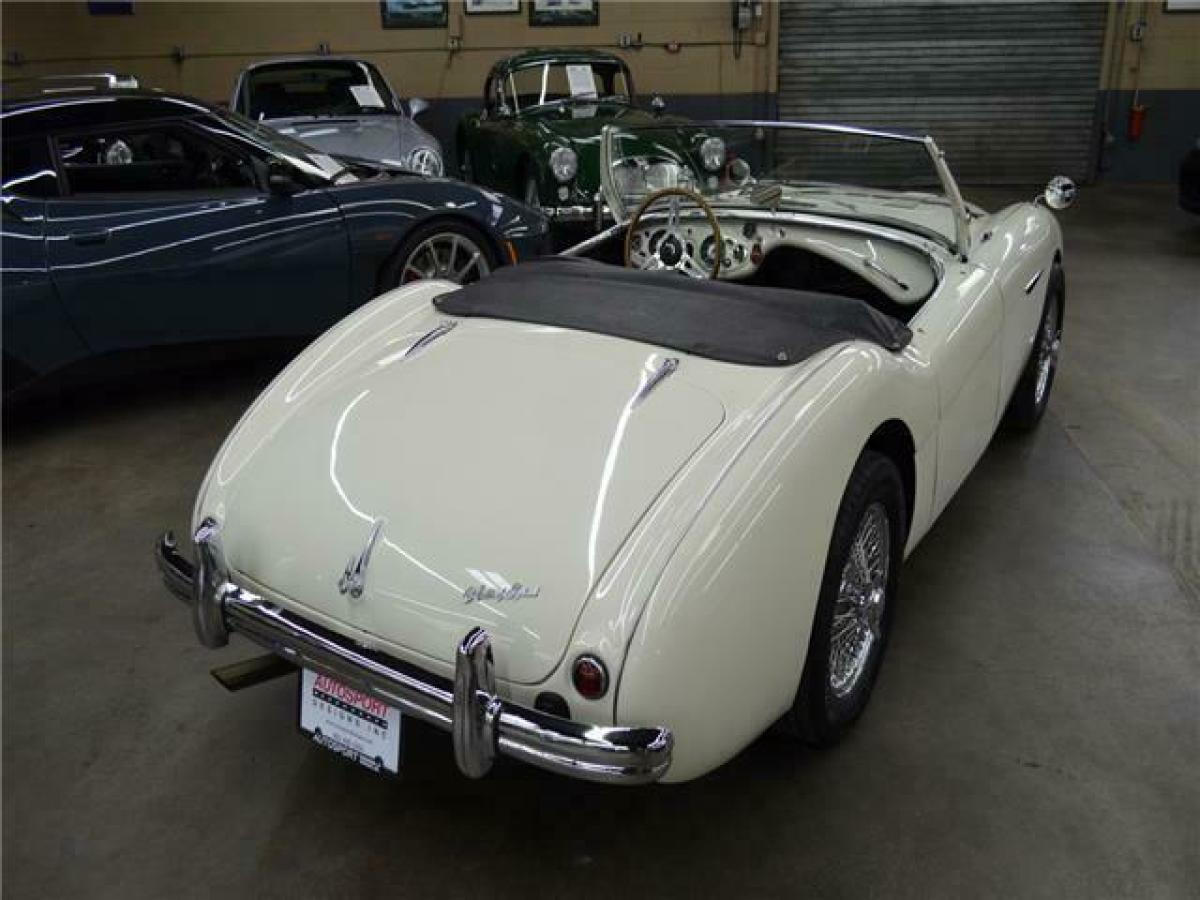 1954 Austin Healey 100-4 Roadster - photo 9