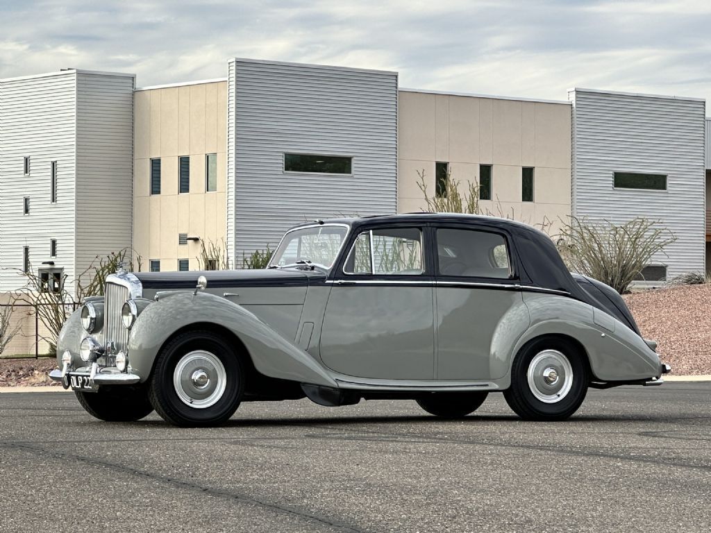 1954 Bentley R-Type - photo 10
