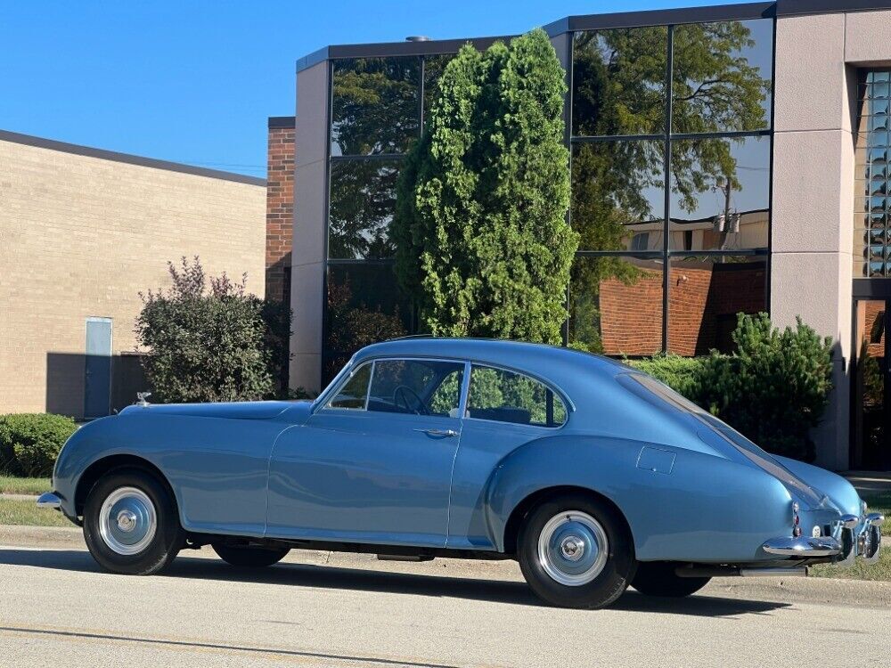 1954 Bentley R-Type Continental - photo 3