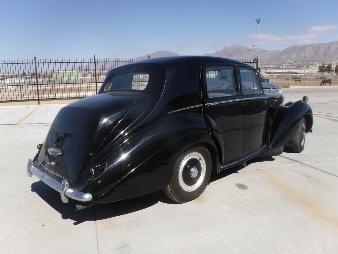 1954 Bentley R Type Sedan - photo 4