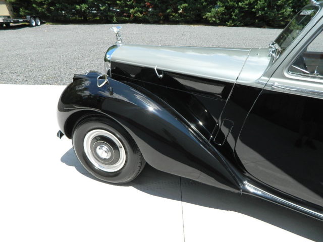 1954 Bentley Type R Saloon Sunroof - photo 8