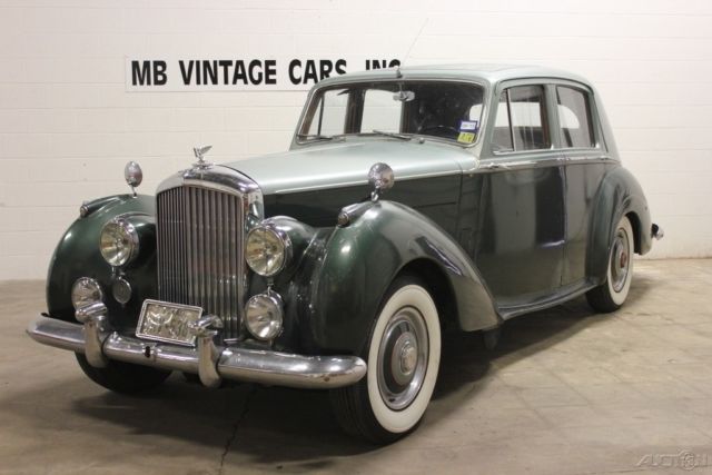 1954 Bentley RType Sedan - photo 4