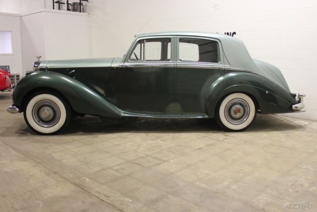 1954 Bentley RType Sedan - photo 9