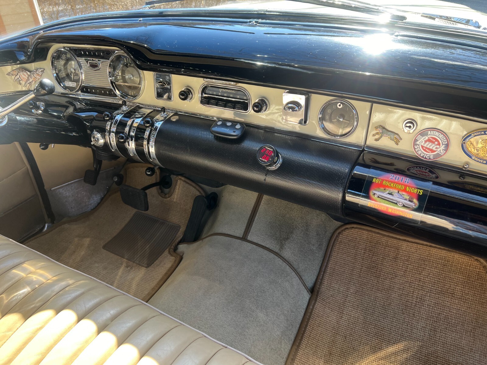1954 Buick Century - photo 4