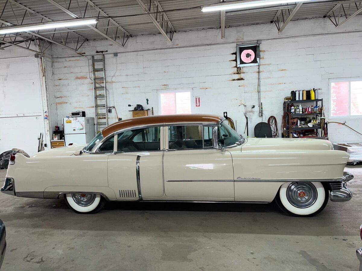 1954 Cadillac Fleetwood - photo 9