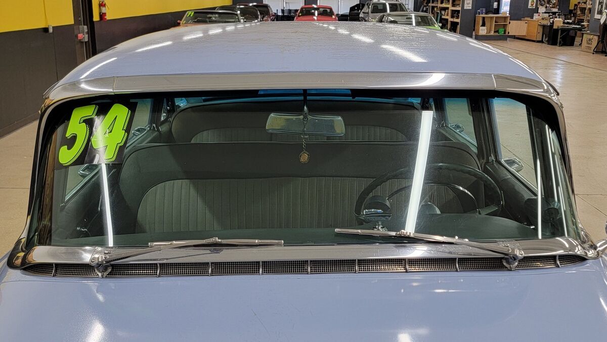 1954 Cadillac Fleetwood Sedan - photo 12