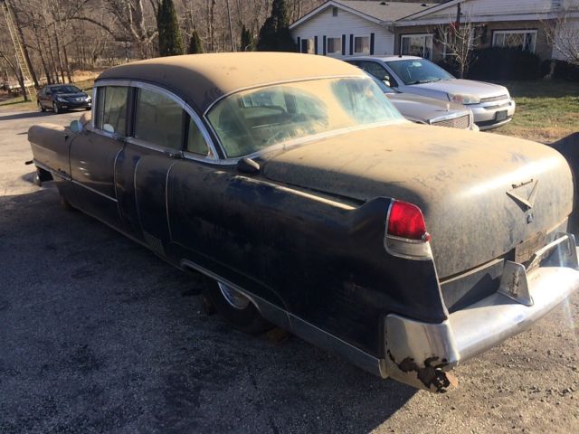 1954 Cadillac Series 60 Fleetwood - photo 2