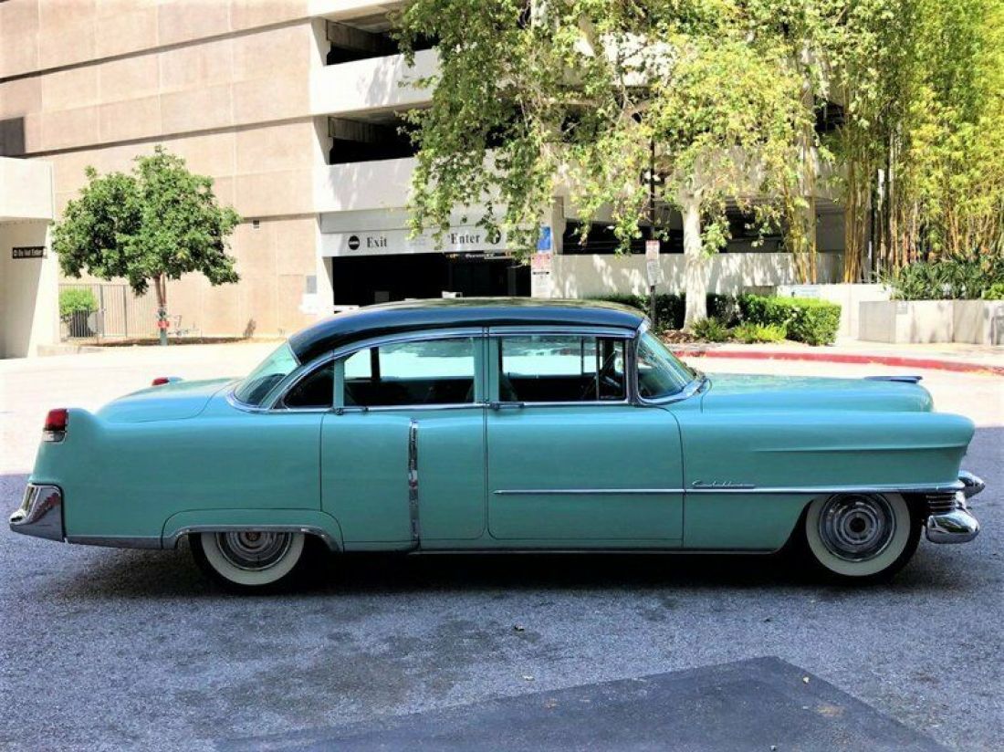 1954 Cadillac Fleetwood RESTORED / CLEAN TITLE - photo 6