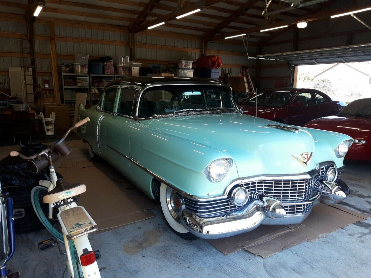 1954 Cadillac Fleetwood - photo 12