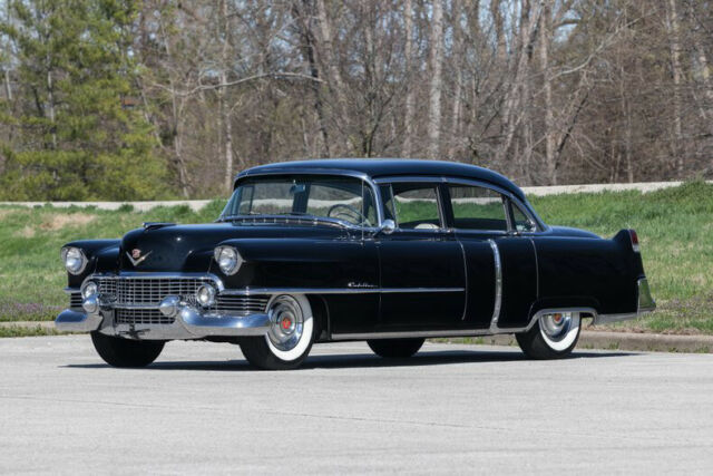 1954 Cadillac Series 62 AACA Award Winner - photo 3
