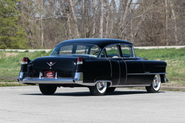 1954 Cadillac Series 62 AACA Award Winner - photo 8