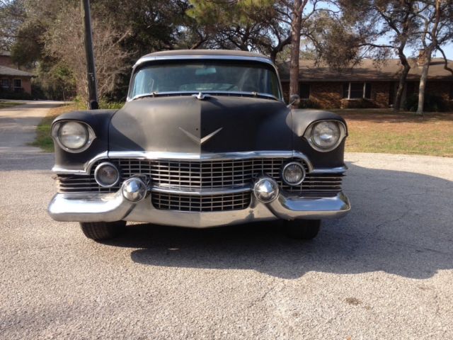 1954 Cadillac Fleetwood Series 75 Limousine - photo 4