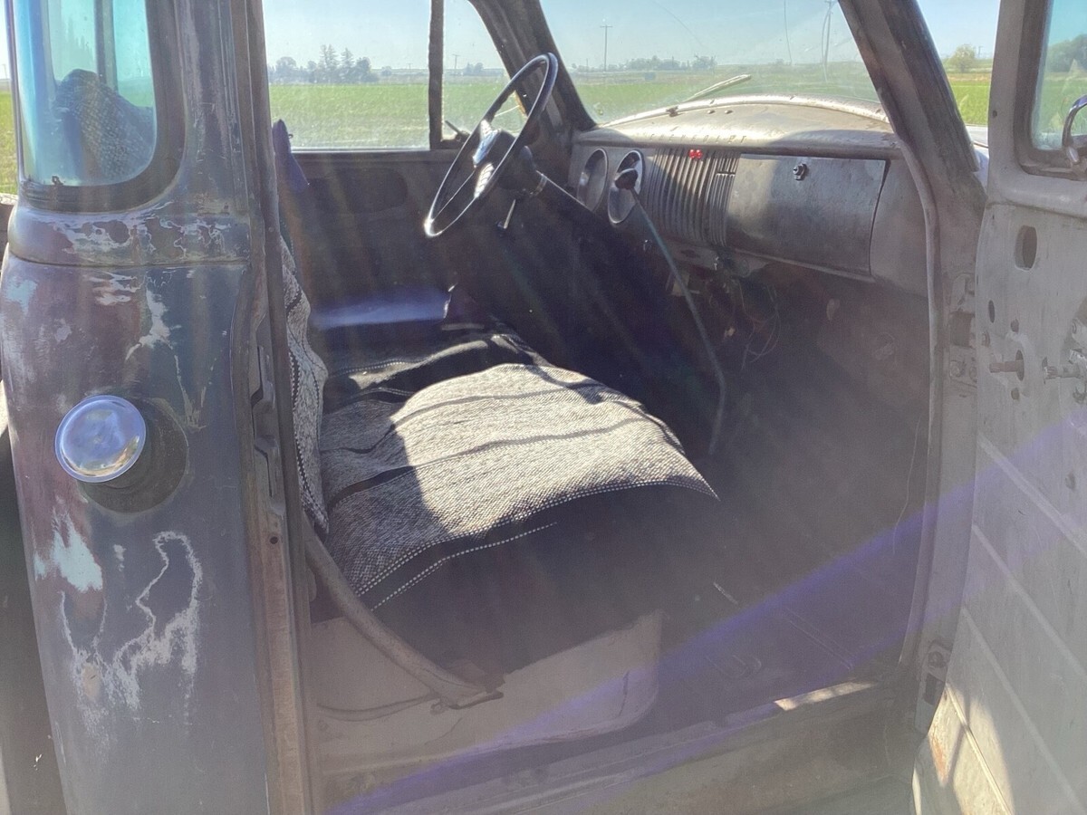 1954 Chevrolet 3100 5 window cab, short bed - photo 11