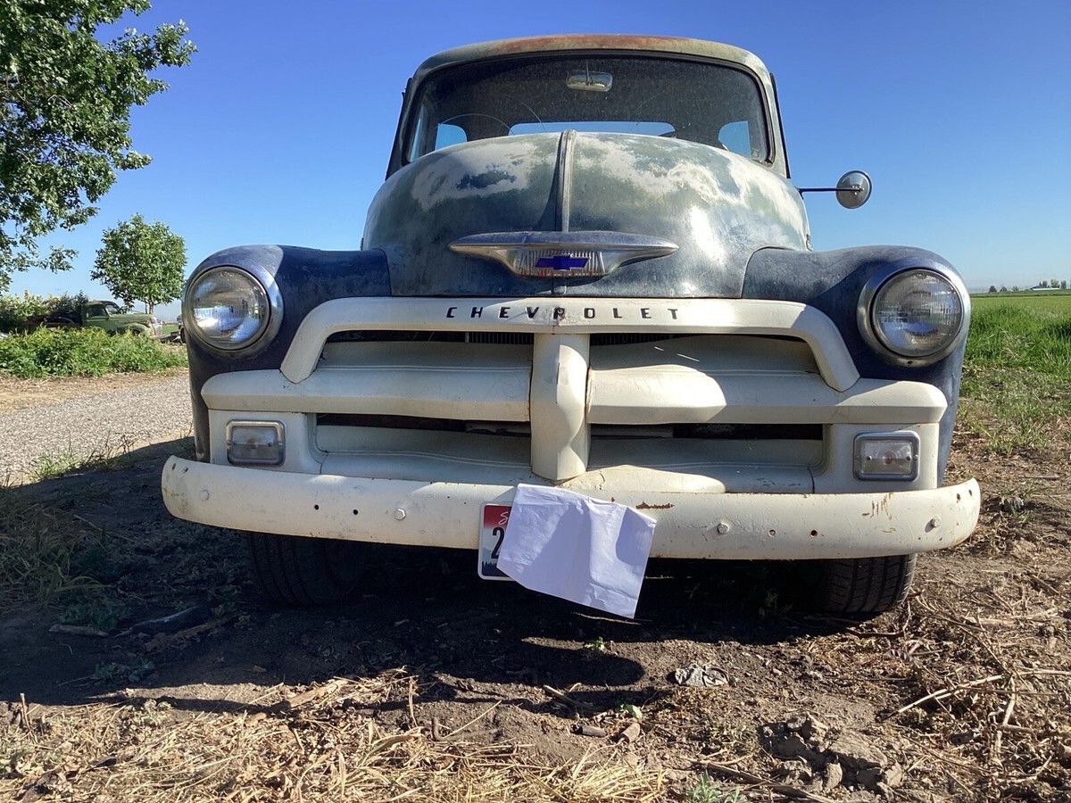 1954 Chevrolet 3100 5 window cab, short bed - photo 2