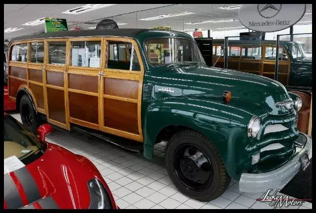 1954 Chevrolet 4400 WOODY ESTATE BUS 61189 Miles GREEN Wagon 1954 Chevrolet 4400 WOODY ESTATE BUS
